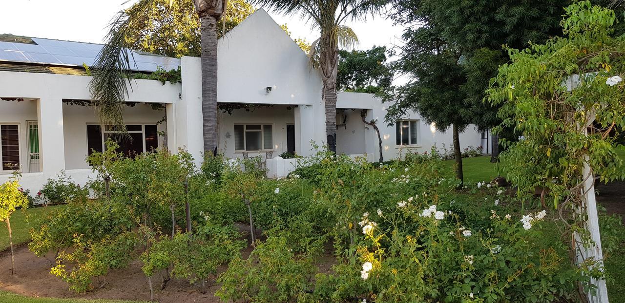 Zonnevanger Guesthouse Noorder-Paarl Экстерьер фото